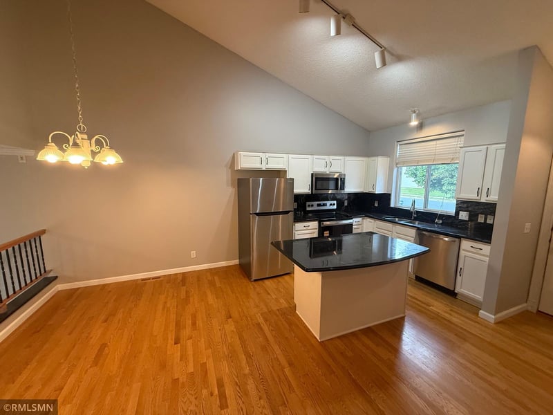 2290 Downing Ave, Shakopee, MN 55379