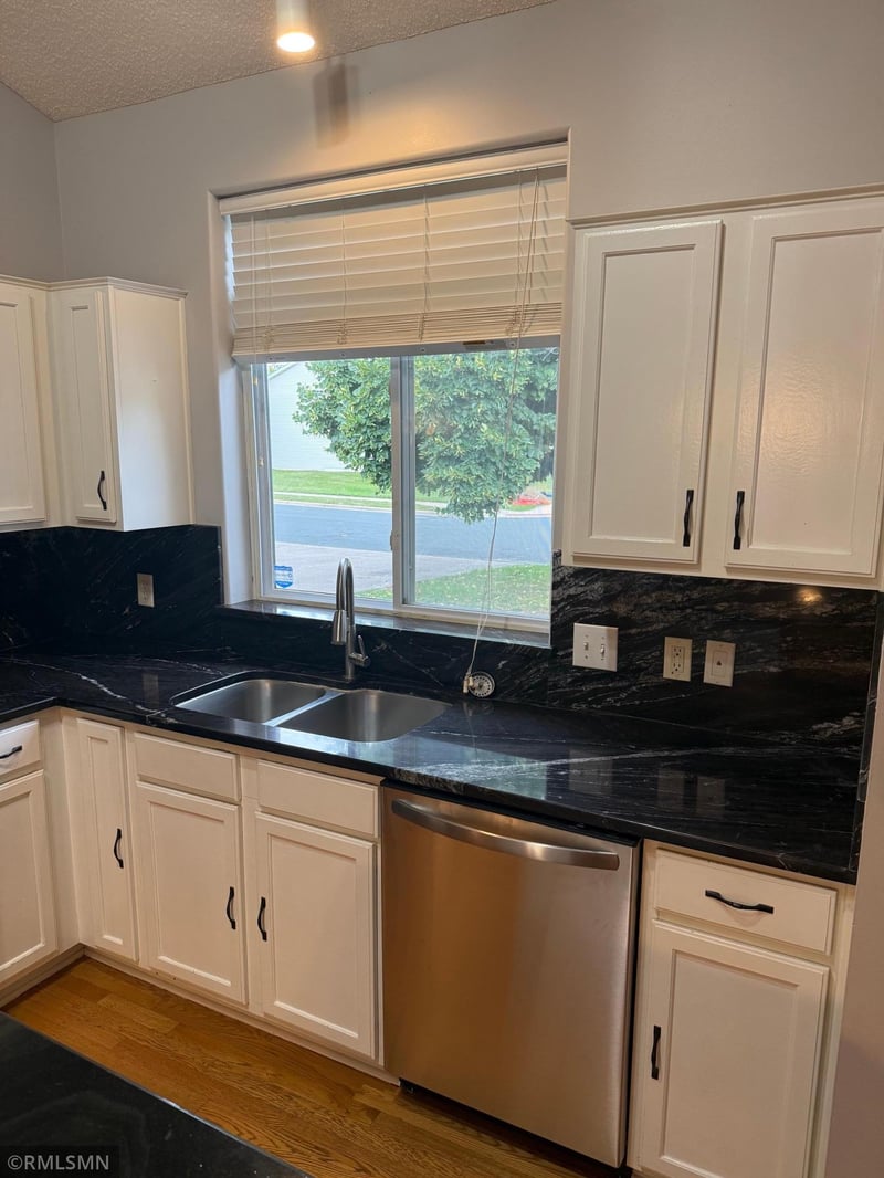 2290 Downing Ave, Shakopee, MN 55379