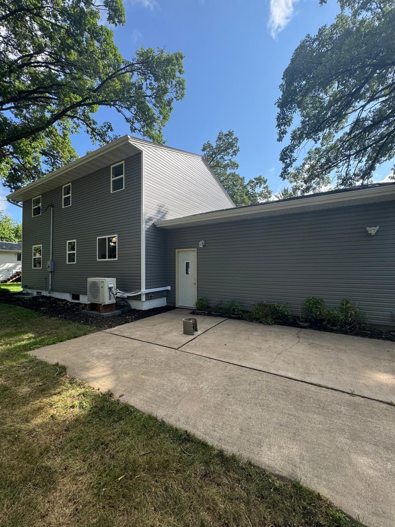 16885 Grove St, Little Falls, MN 56345