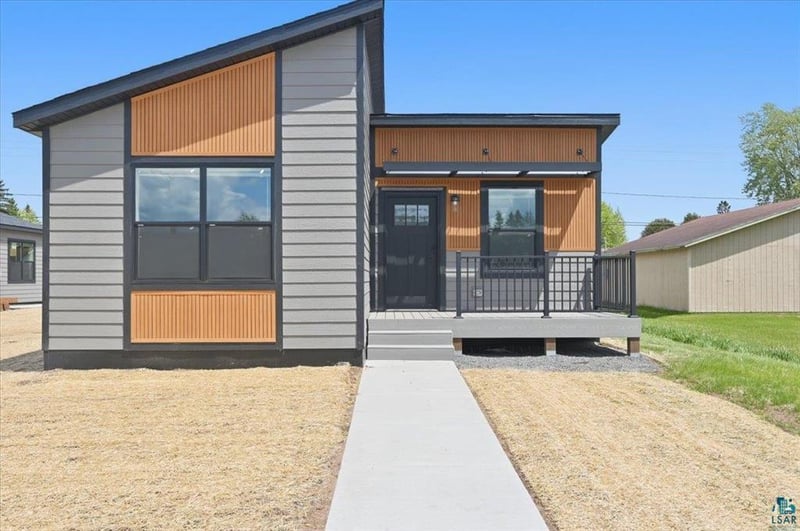 6318 Tower Ave, Superior, WI 54880