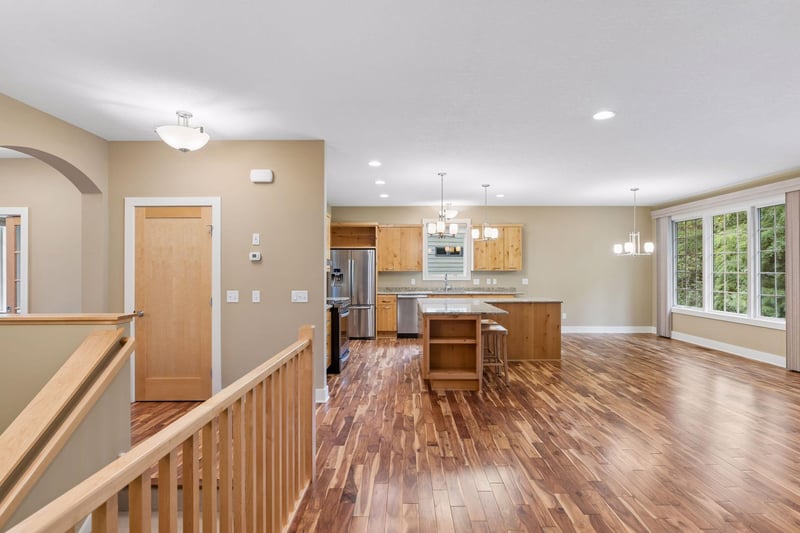 4727 Cumberland St, Shoreview, MN 55126