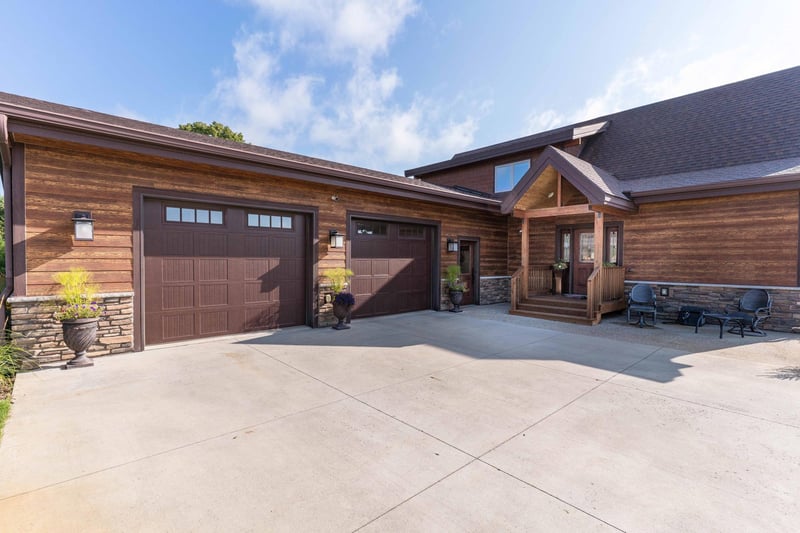 2701 Pristine Bay Ct NW, Alexandria, MN 56308