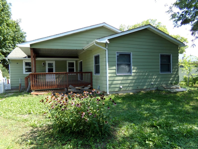 521 Kansas St, Winona, MN 55987