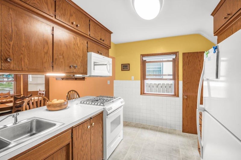 2747 Garfield St NE, Minneapolis, MN 55418