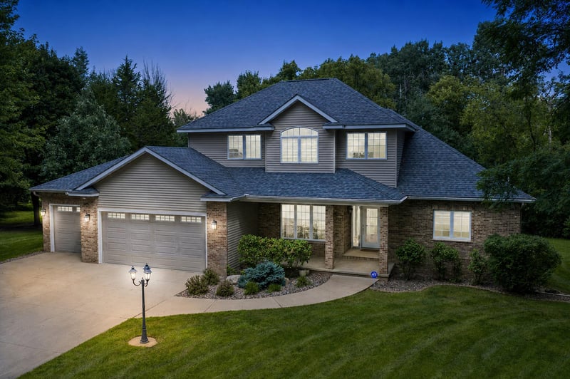 604 24th St NW, Austin, MN 55912