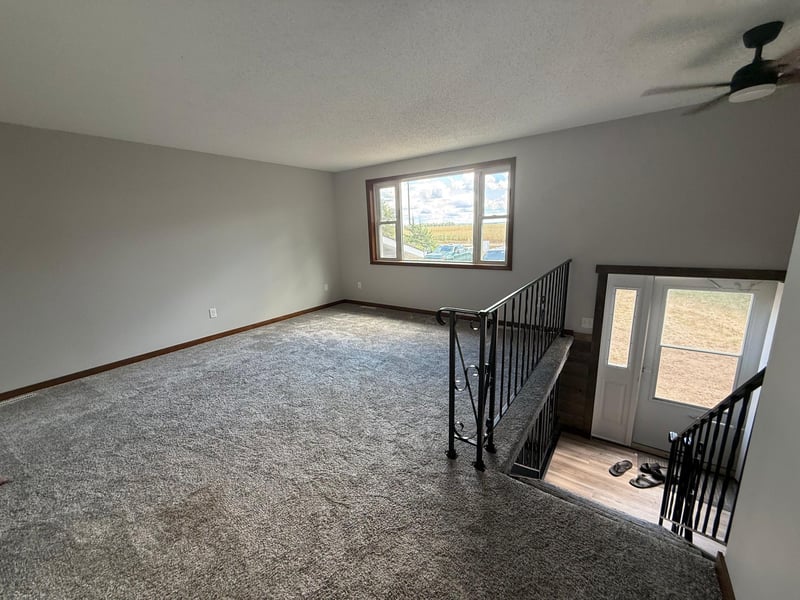 16042 203rd St, Little Falls, MN 56345