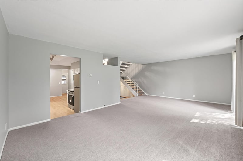 5815 Lake Curve Ln, Brooklyn Center, MN 55429