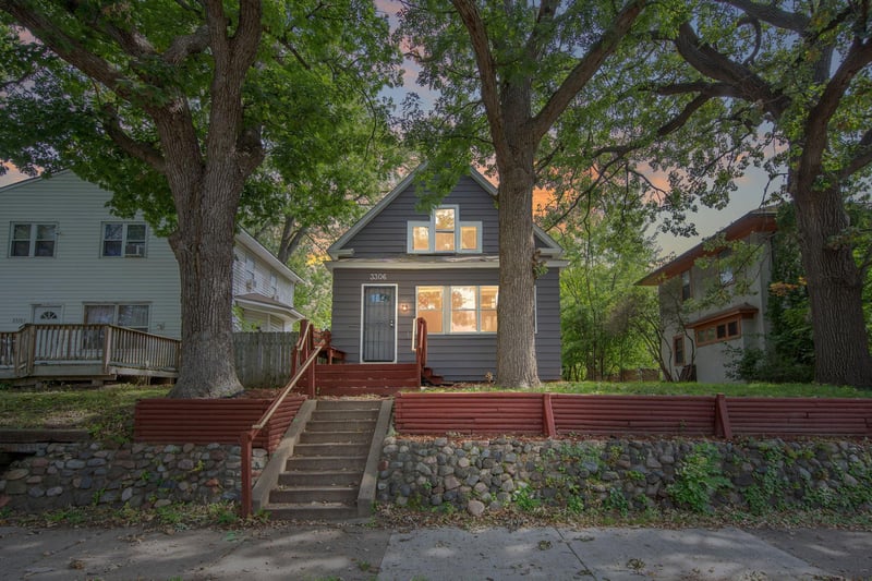 3306 Bryant Ave N, Minneapolis, MN 55412