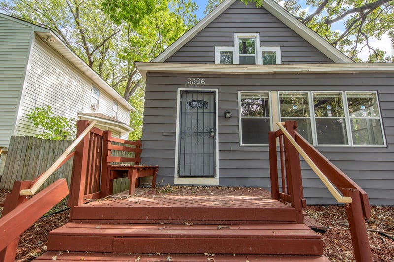 3306 Bryant Ave N, Minneapolis, MN 55412