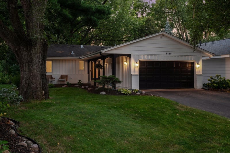 4440 Vandervork Ave, Edina, MN 55436