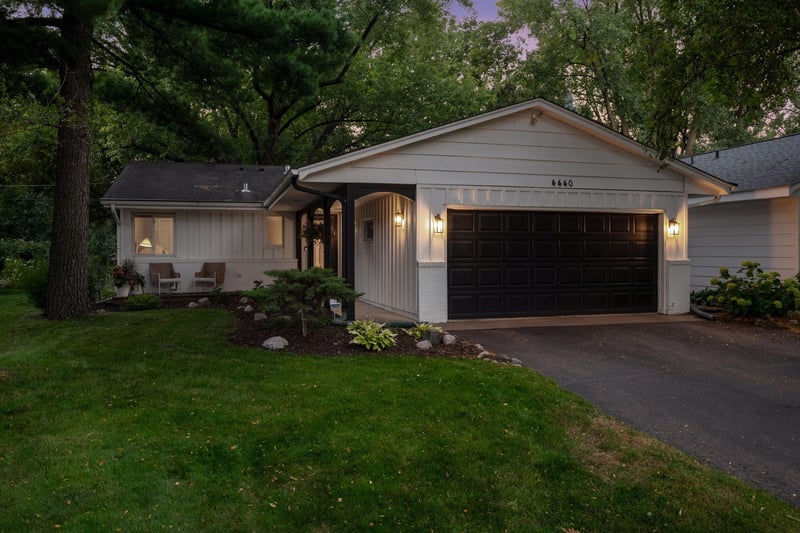 4440 Vandervork Ave, Edina, MN 55436