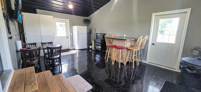 206 E Main St, Wanda, MN 56294