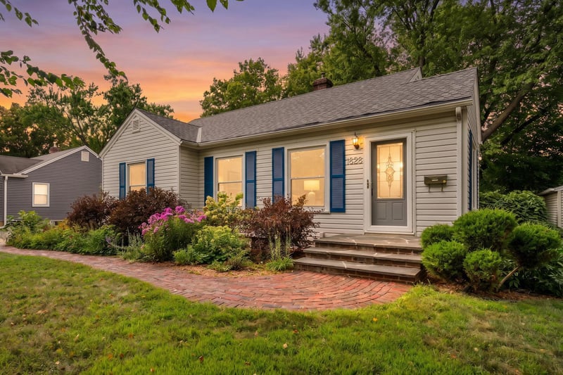 1828 Dakota Ave S, Saint Louis Park, MN 55416