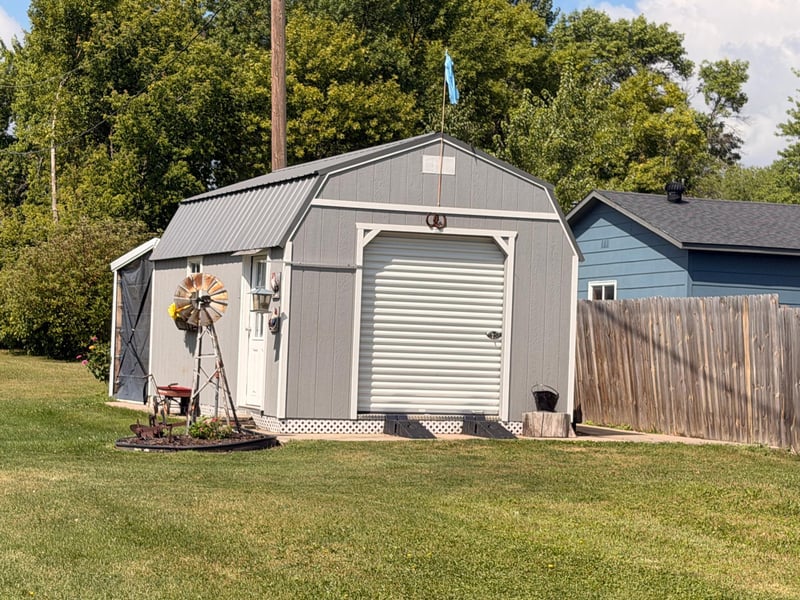 240 2nd St SE, Mcintosh, MN 56556