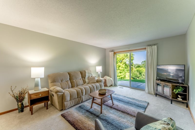 14020 44th Pl N #2, Plymouth, MN 55446