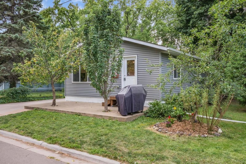 402 Sherburne St S, Stillwater, MN 55082