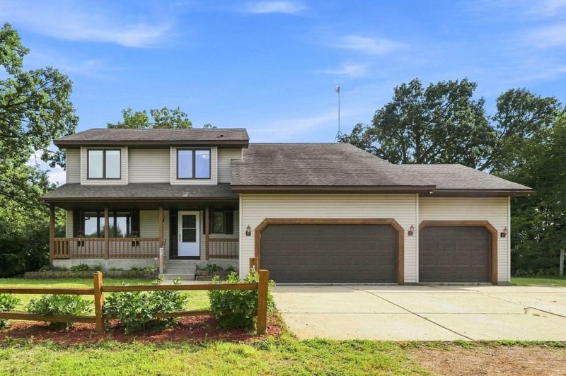 27542 Scenic Byway Rd, Belle Plaine, MN 56011