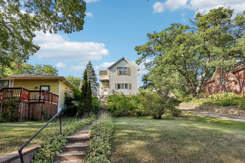 1145 Burns Ave, Saint Paul, MN 55106