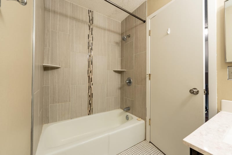 4529 Cedar Lake Rd S, Saint Louis Park, MN 55416