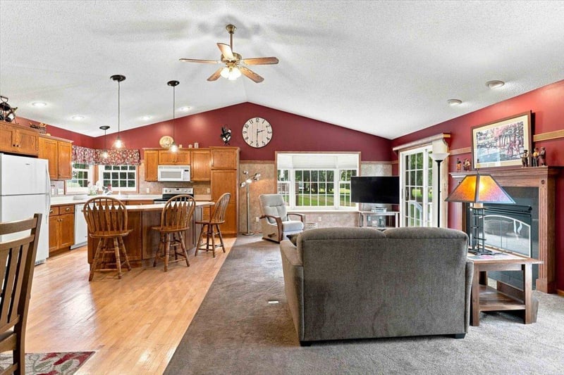 2019 Highland Cir W, Mora, MN 55051