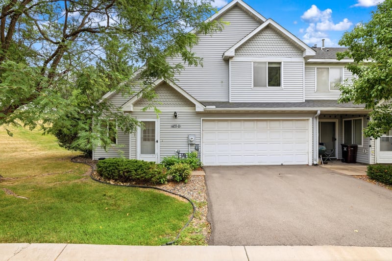 6155 Courtly Alcove #D, Woodbury, MN 55125