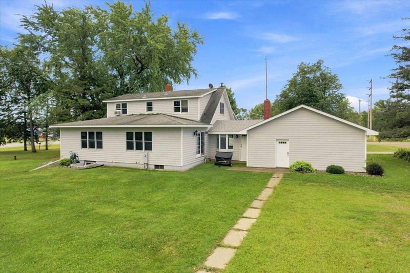2094 220th Ave, Mora, MN 55051