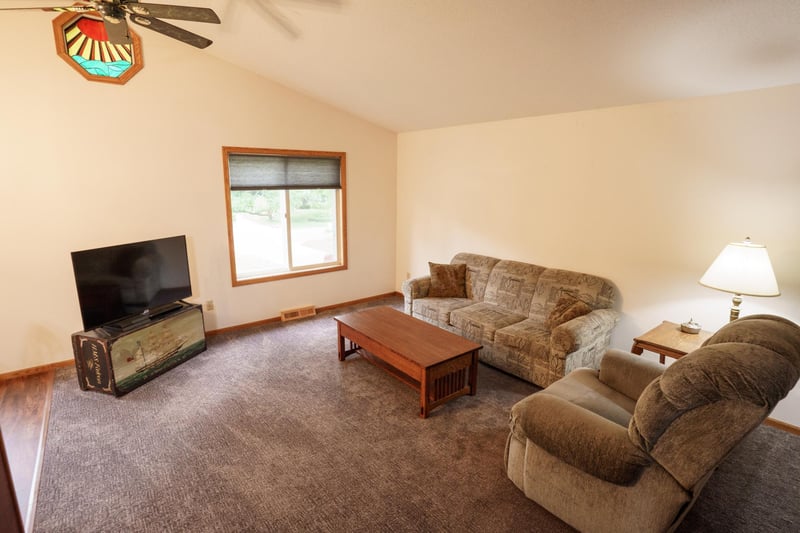 24888 21st Ave, Saint Augusta, MN 56301