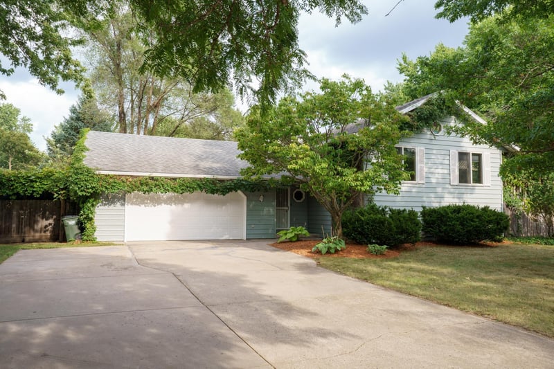 24888 21st Ave, Saint Augusta, MN 56301