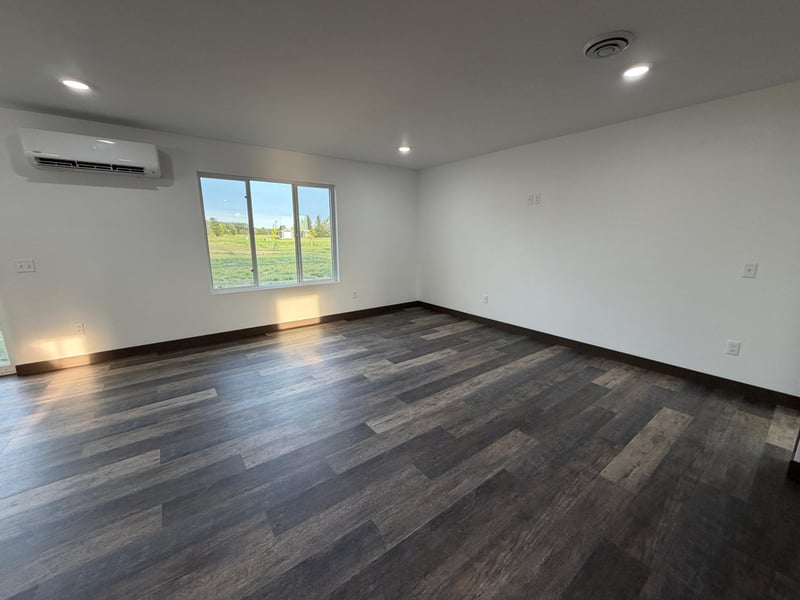 1200 Main Avenue S, Roseau, MN 56751