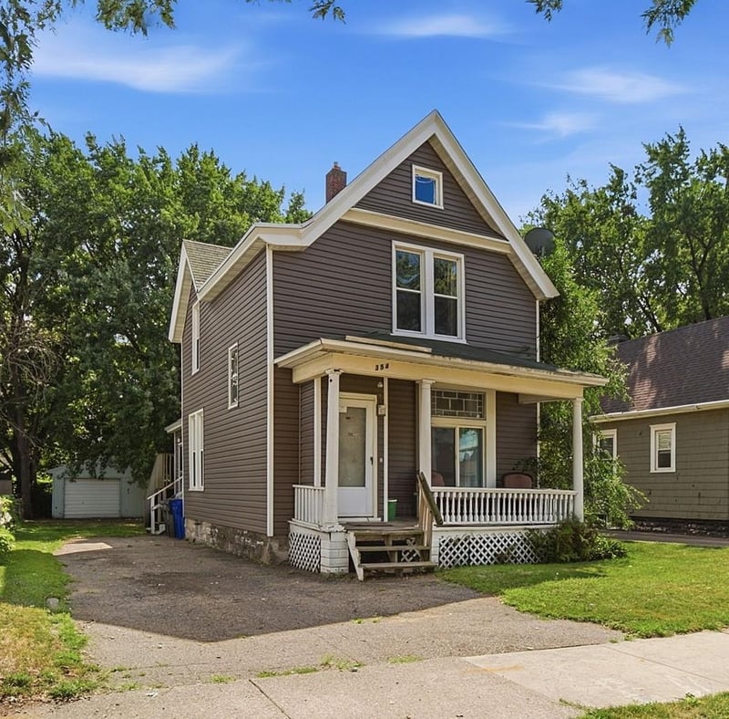 354 Jenks Ave, Saint Paul, MN 55130