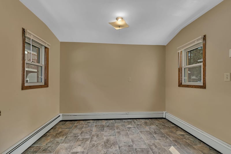 316 6th St S, Sauk Rapids, MN 56379