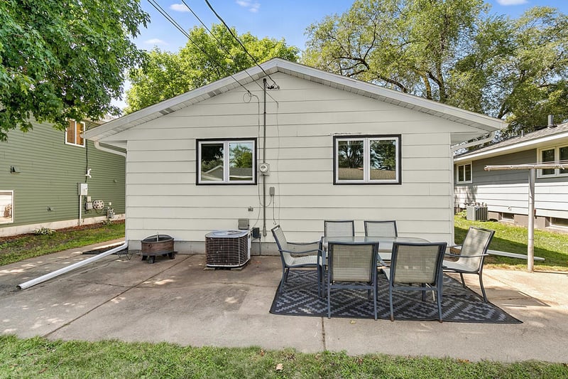450 26th Ave N, Saint Cloud, MN 56303