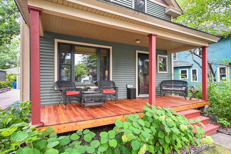 699 Delaware Ave, Saint Paul, MN 55107