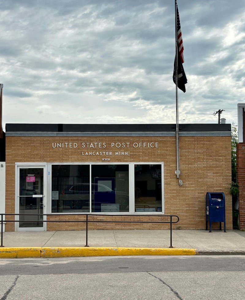 113 Central Ave S, Lancaster, MN 56735