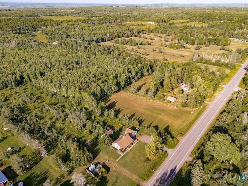 3949 E County Rd B, Superior, WI 54880