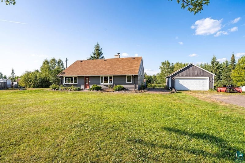 3949 E County Rd B, Superior, WI 54880