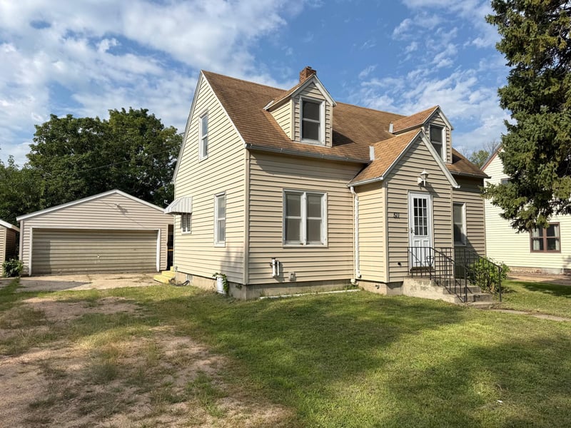 511 Gallager St, Morgan, MN 56266