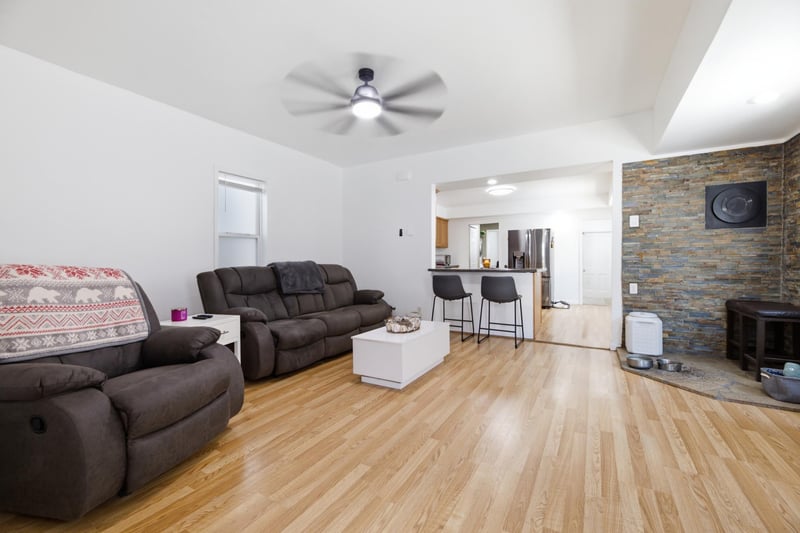 619 E 3rd St, Winona, MN 55987