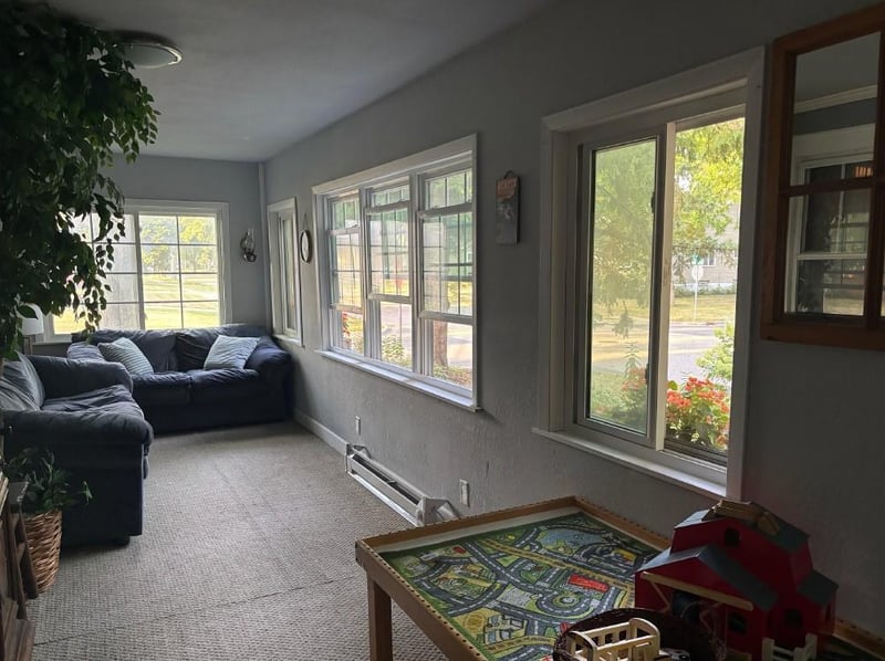 1035 Ramsey St, Hastings, MN 55033