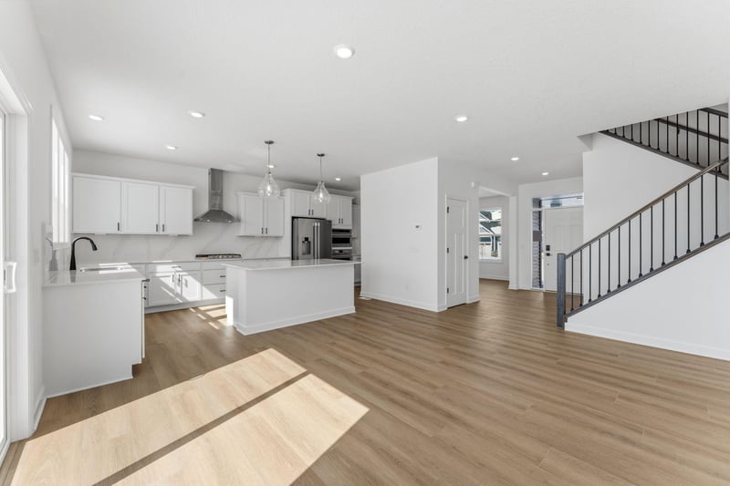 4151 Hyde Ave N, Oakdale, MN 55128