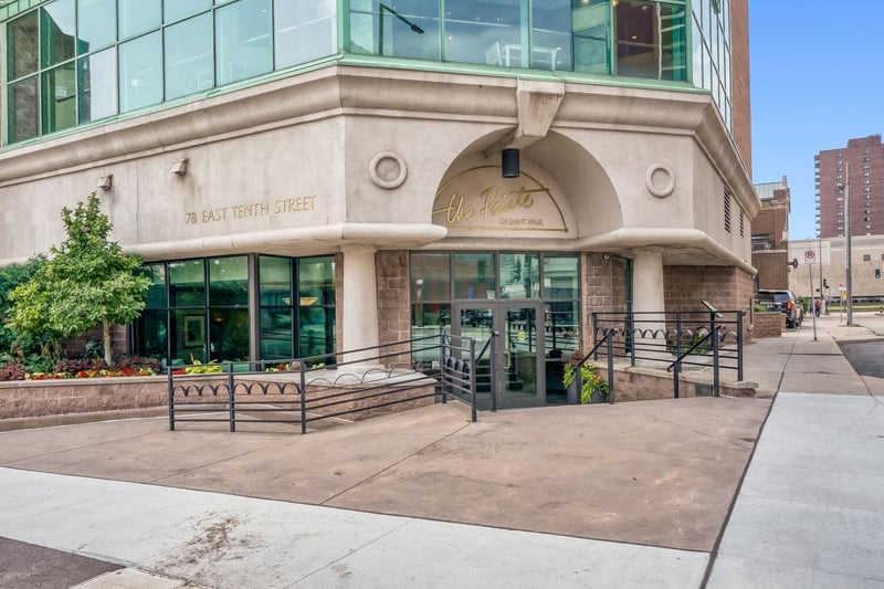 78 10th St E #702, Saint Paul, MN 55101