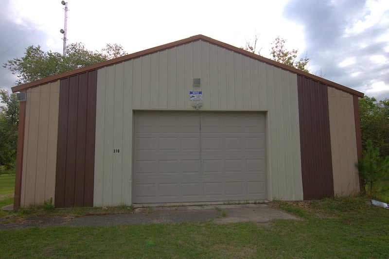 310 8th St SE, Staples, MN 56479
