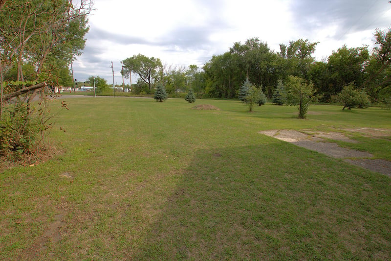 310 8th St SE, Staples, MN 56479