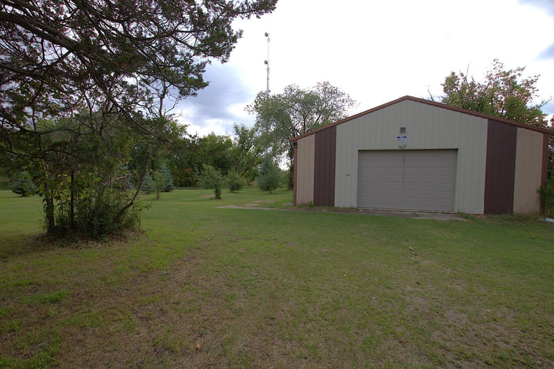 310 8th St SE, Staples, MN 56479