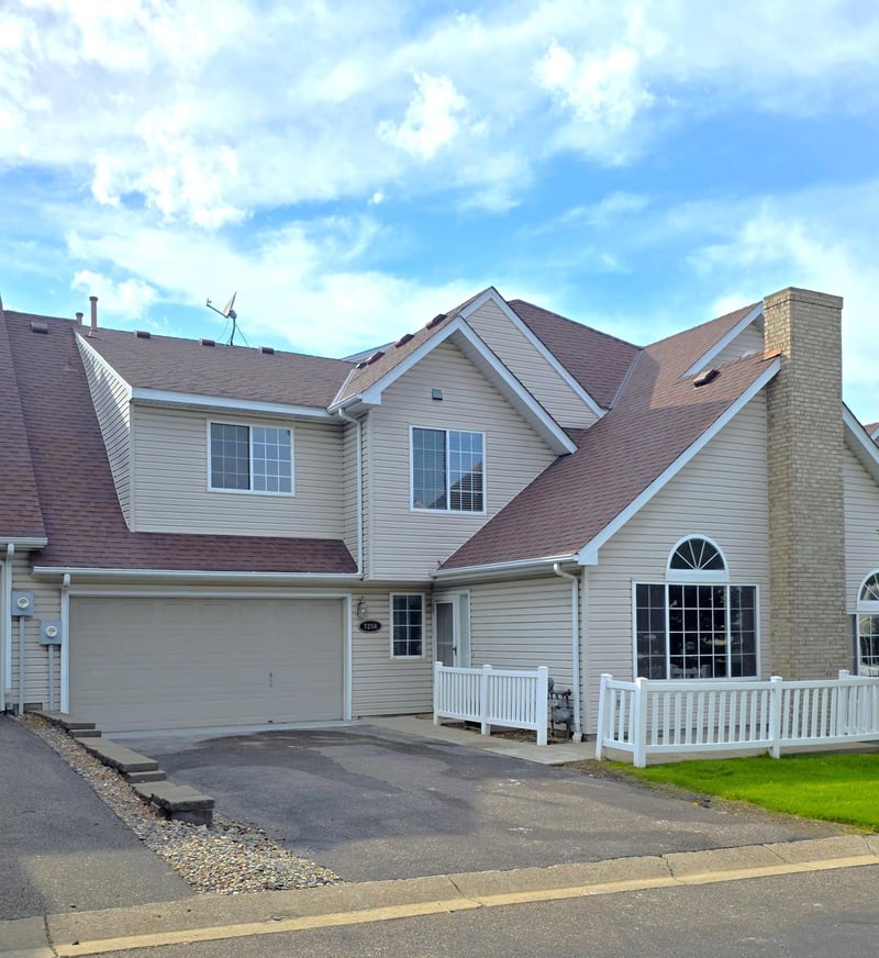 7256 Brittany Ln #34, Inver Grove Heights, MN 55076