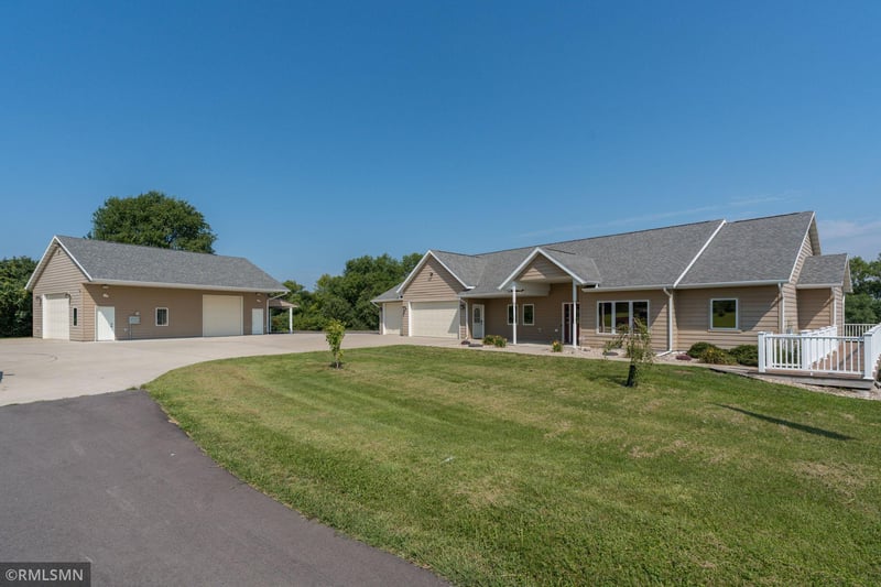 47204 Jason Adam Ct, Elysian, MN 56028