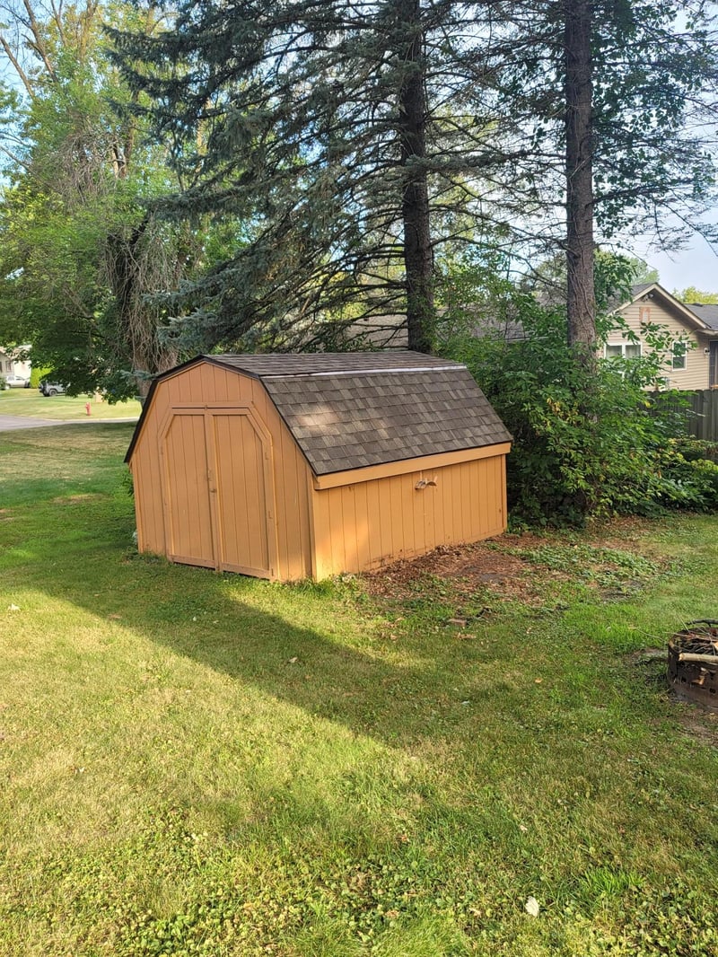 13282 Andrews Ave, Lindstrom, MN 55045