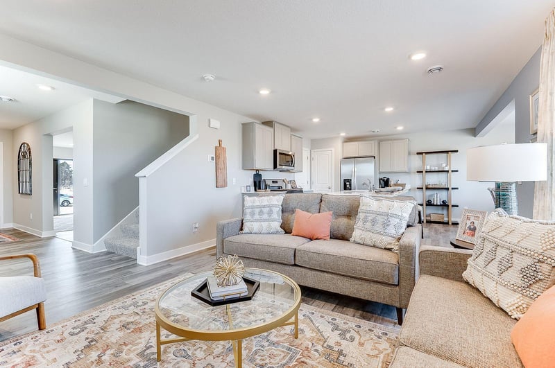 2069 Highview Ter, Shakopee, MN 55379