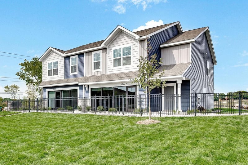 2069 Highview Ter, Shakopee, MN 55379