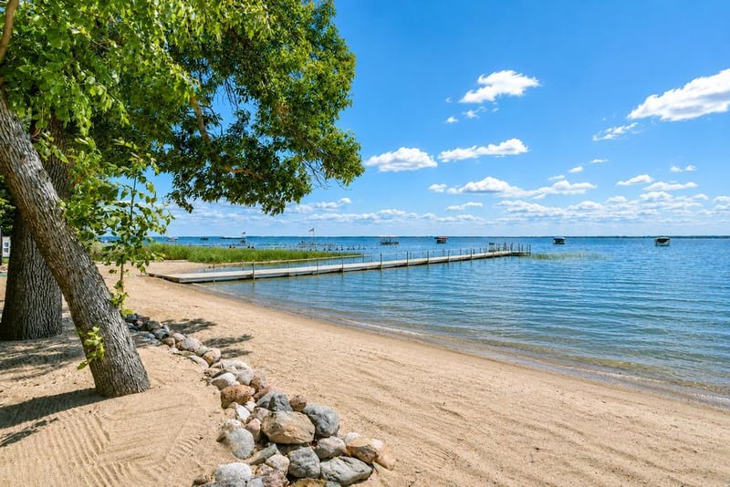 6245 Sugarbush Trl, Brainerd, MN 56401